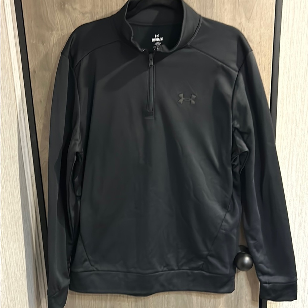 Under Armour Black Performance fleece lined Top with Quarter-Zip